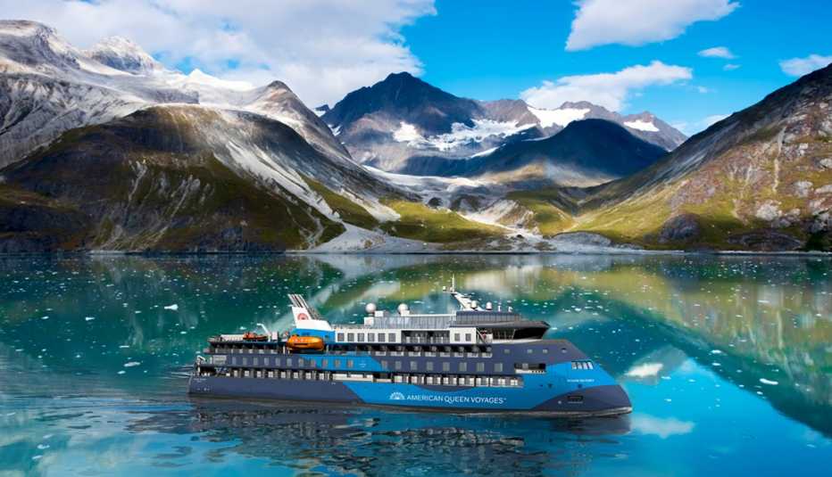 Cruceros de lujo vs. cruceros de expedición en Chile