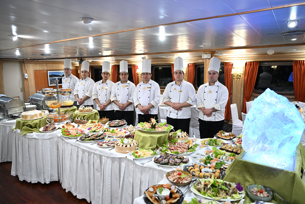 Gastronomía a bordo: sabores chilenos que puedes probar en cruceros